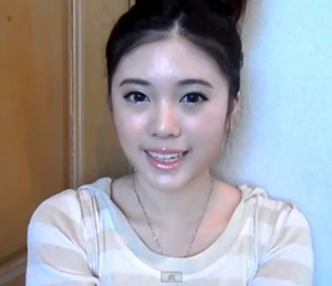แต่งหน้าเกาหลี ฉ่ำๆ แวววาว 