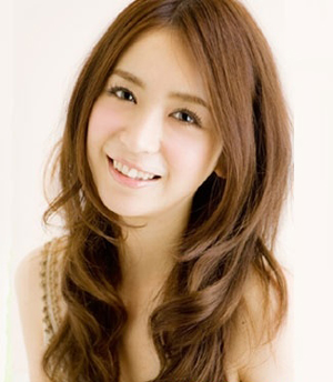 ทรงผมลอน น่ารักๆ มัดใจหนุ่มๆ