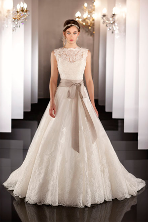 ชุดเจ้าสาว สวยๆ เข้ามาดูกันเลย