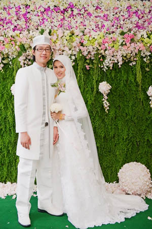 ชุดแต่งงานอิสลาม สวยๆโดนใจเจ้าสาวแน่นอนค่ะ