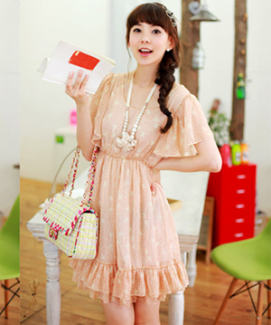 ชุดไปงานแต่งงานกลางคืน น่ารักๆ ที่ใครๆ ก็อยากใส่