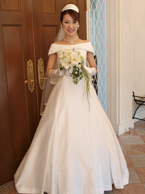 ชุดเจ้าสาว สวยๆ เข้ามาดูกันเลย