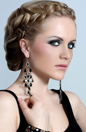 ทรงผมไปงาน สวยๆ ทั้งนั้นเลยนะ