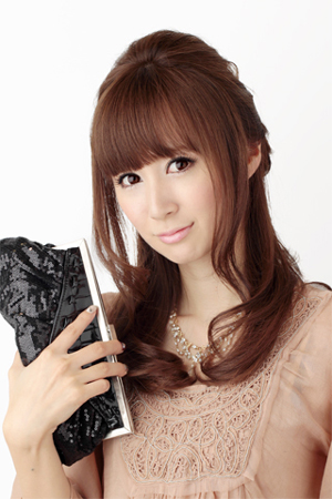 ทรงผมออกงาน ที่สาวๆ ที่ไม่ควรพลาด