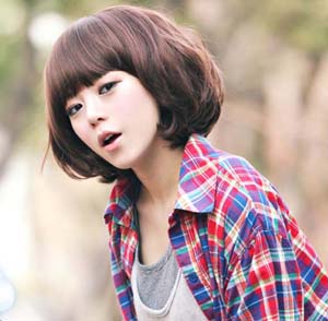 ทรงผมดัดสั้น ง่ายๆ ที่เพื่อนๆ ก็สามารถทำได้